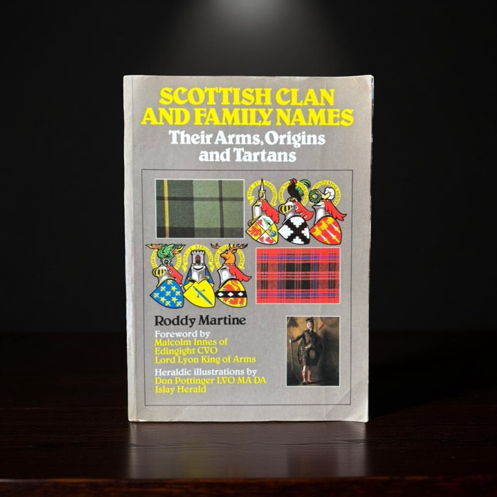 Free w/ $20 Purchase / Scottish Clan and Family Names Book